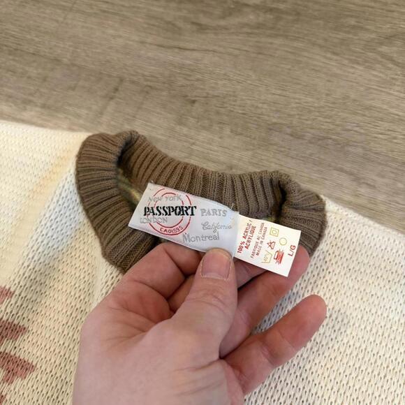 vintage passport international pastel pattern sweater S/M - Picture 6 of 6